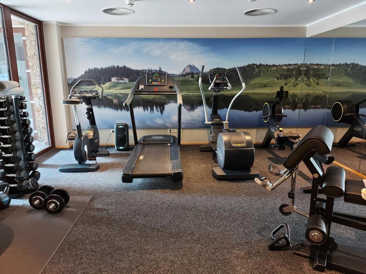 Alpenparks Hotel & Apartment Arlberg Warth Mit Pool Dış mekan fotoğraf