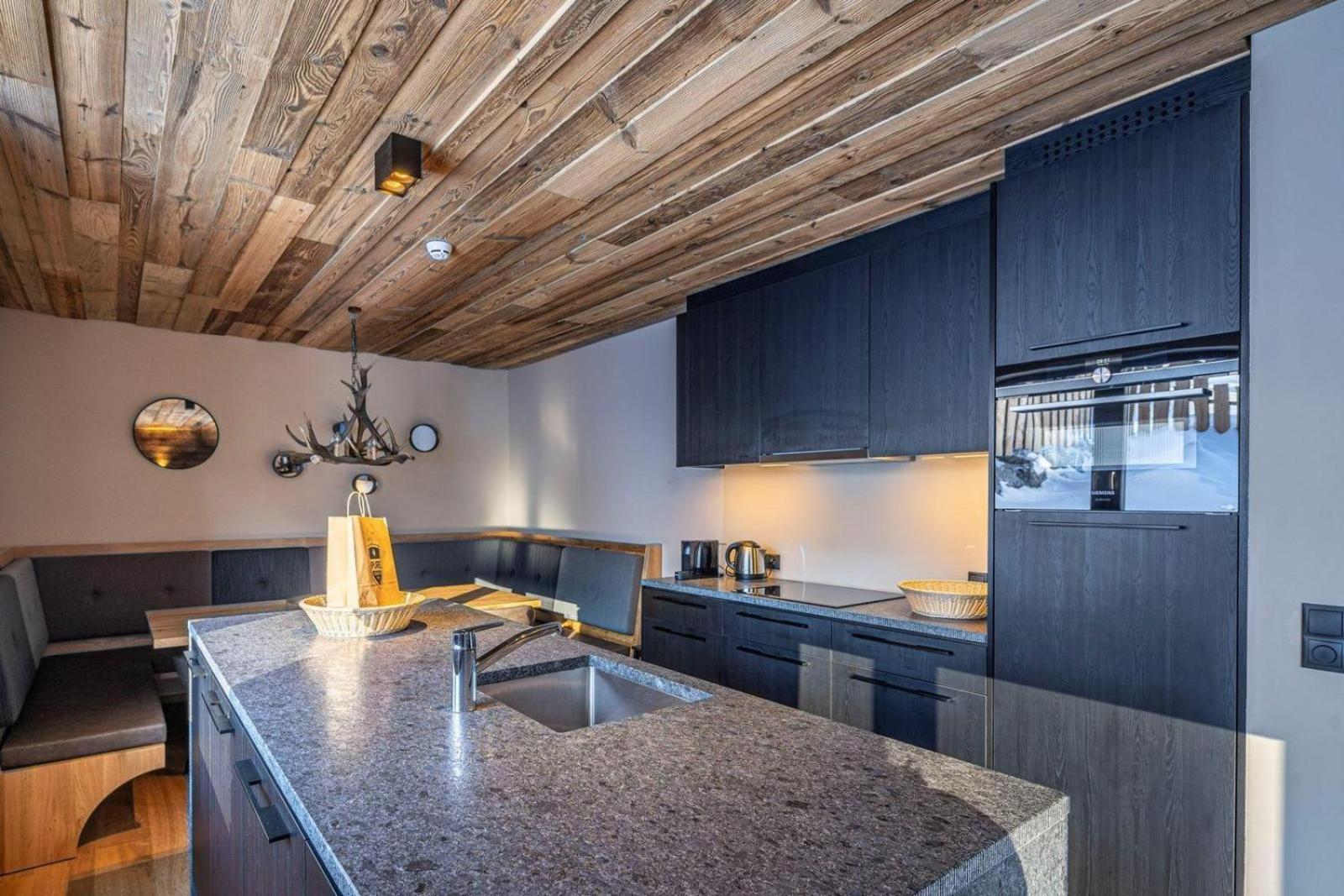 Alpenparks Hotel & Apartment Arlberg Warth Mit Pool Dış mekan fotoğraf