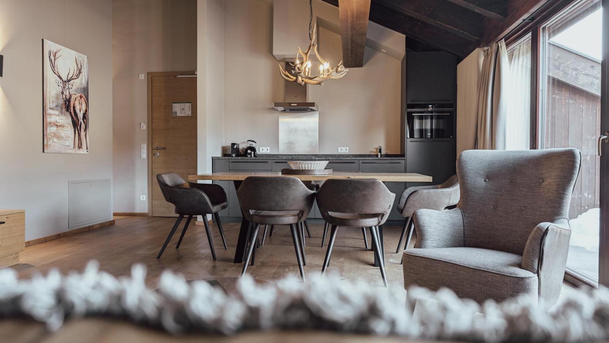 Alpenparks Hotel & Apartment Arlberg Warth Mit Pool Dış mekan fotoğraf