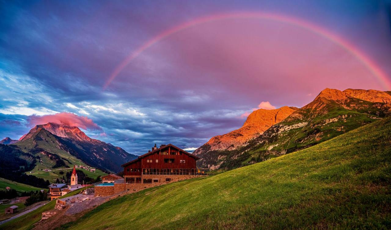 Alpenparks Hotel & Apartment Arlberg Warth Mit Pool Dış mekan fotoğraf